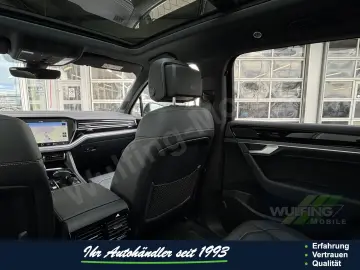 VW Touareg 3.0 TDI 4Motion R-Line ACC PANO CAM FLA