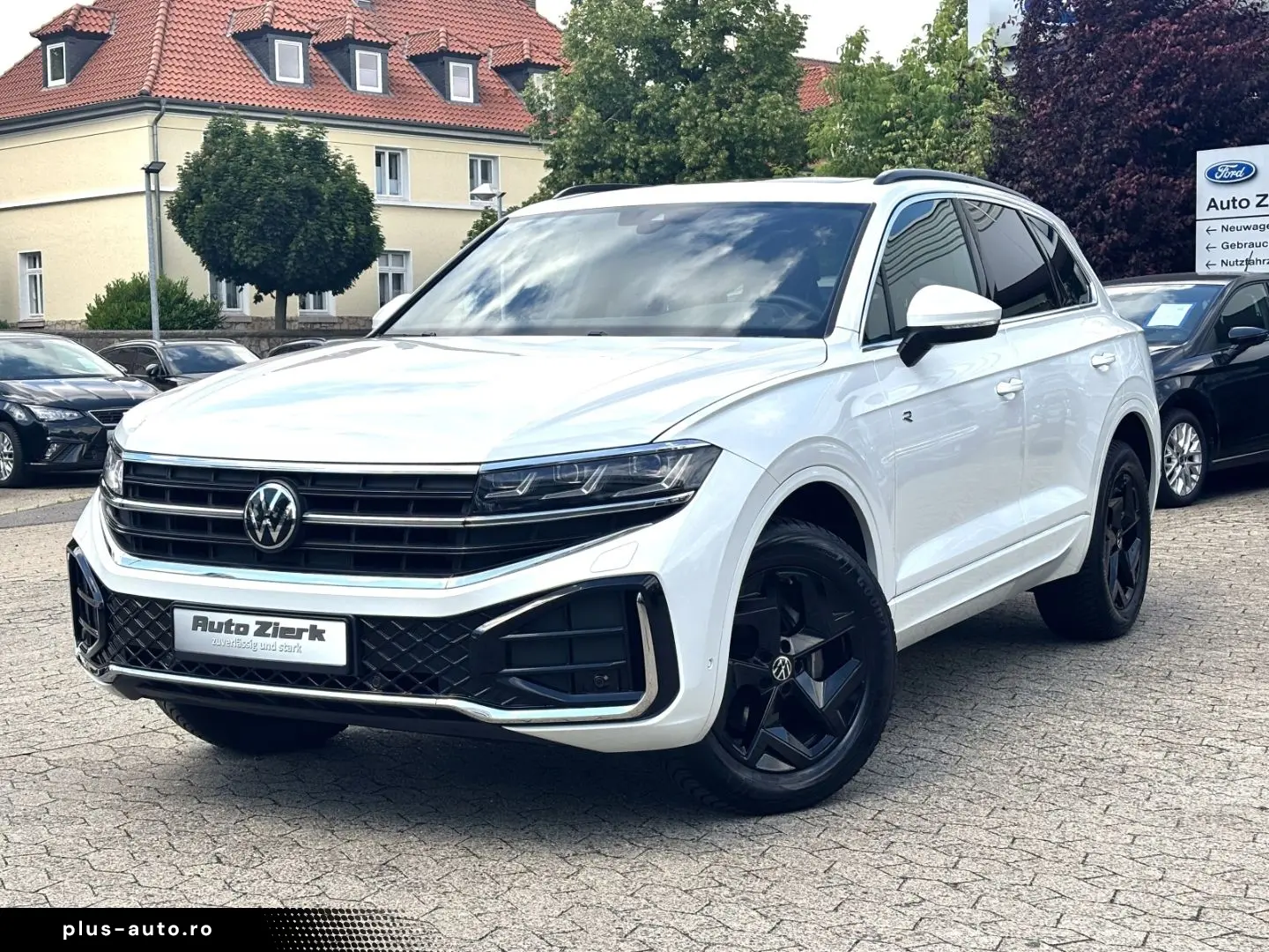VW Touareg 3.0 TDI 4Motion R-Line ACC IQ.LIGHT PANO