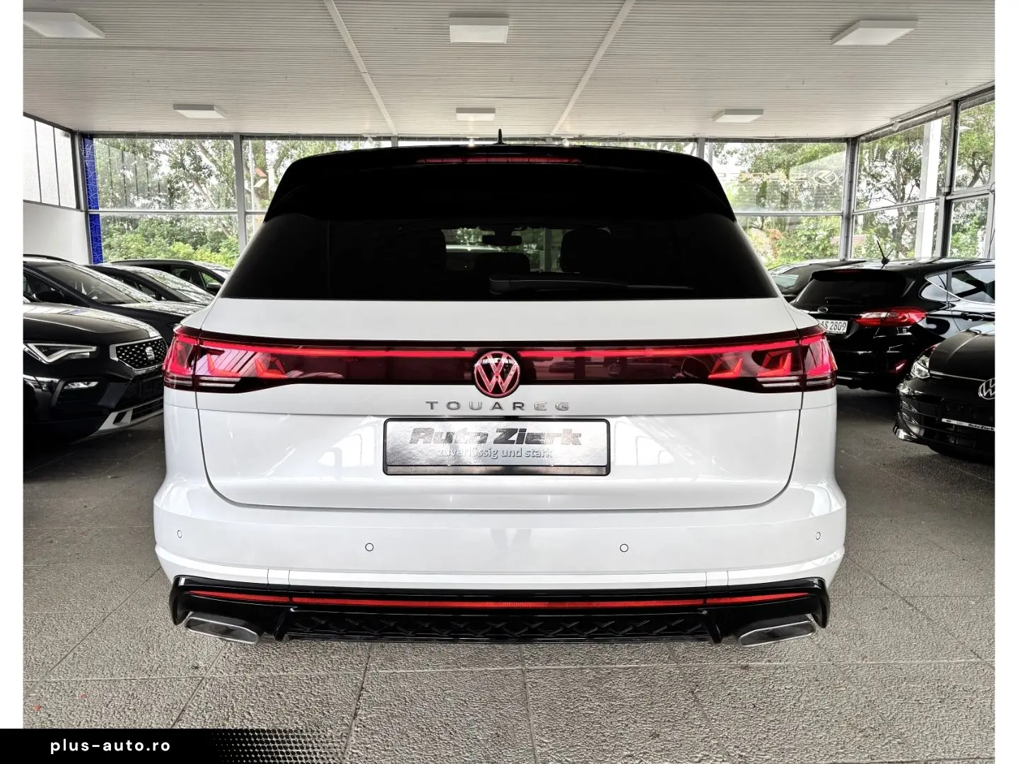 VW Touareg 3.0 TDI 4Motion R-Line ACC IQ.LIGHT PANO