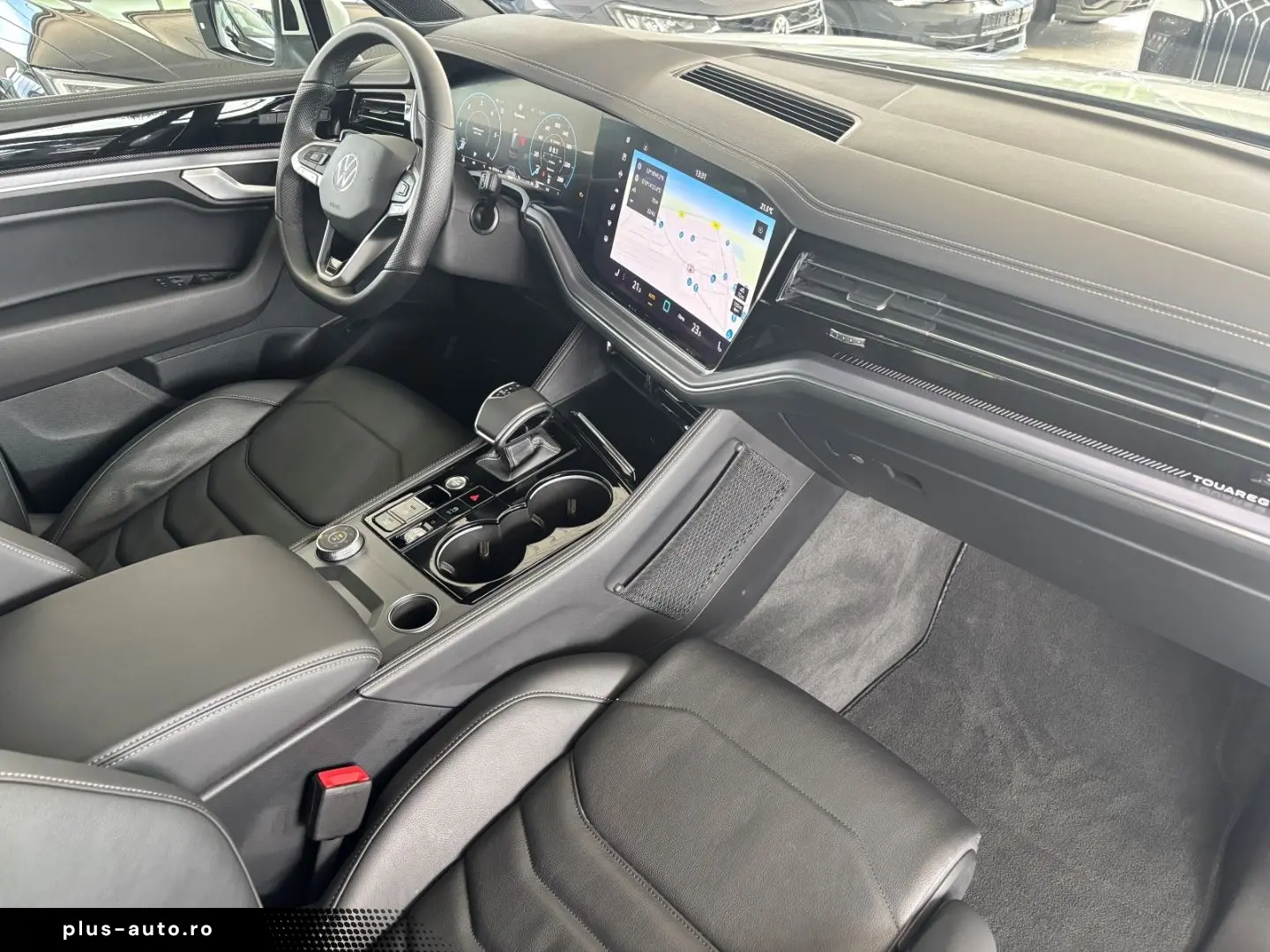 VW Touareg 3.0 TDI 4Motion R-Line ACC IQ.LIGHT PANO