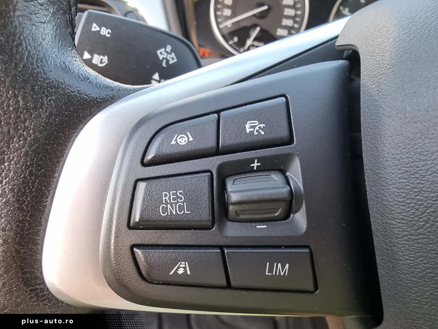 BMW X1 xDrive20d 190 CP   93.000 km   Istoric BMW