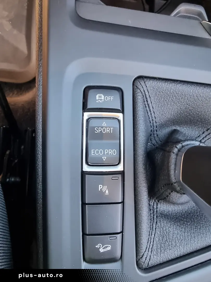 BMW X1 xDrive20d 190 CP   93.000 km   Istoric BMW