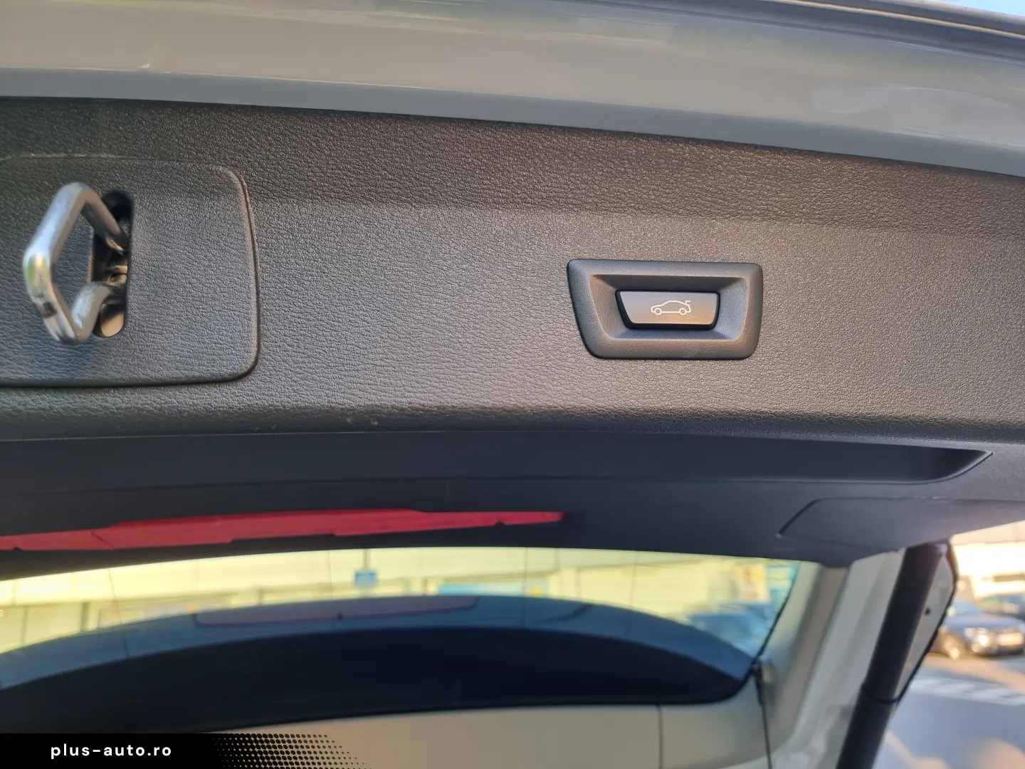 BMW X1 xDrive20d 190 CP   93.000 km   Istoric BMW