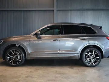 VW Touareg 3.0 TDI 4Motion R-Line