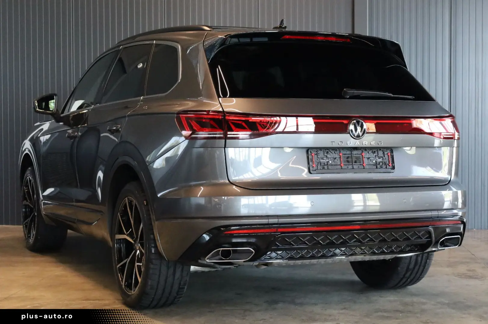 VW Touareg 3.0 TDI 4Motion R-Line