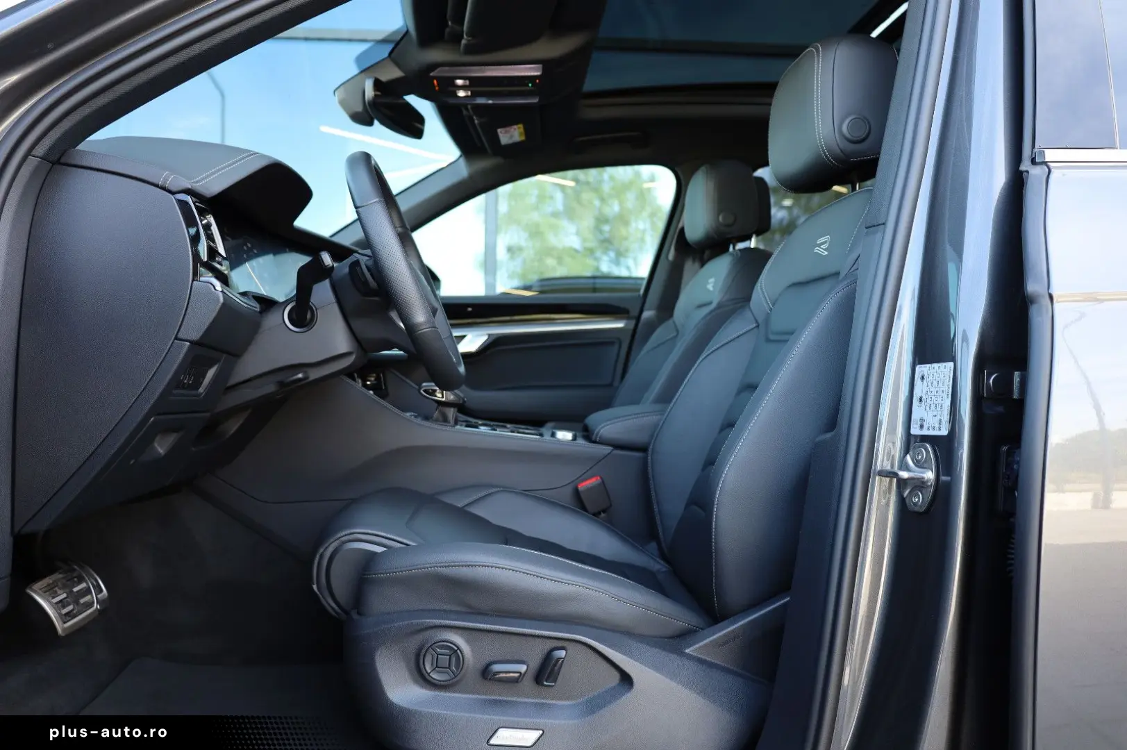 VW Touareg 3.0 TDI 4Motion R-Line