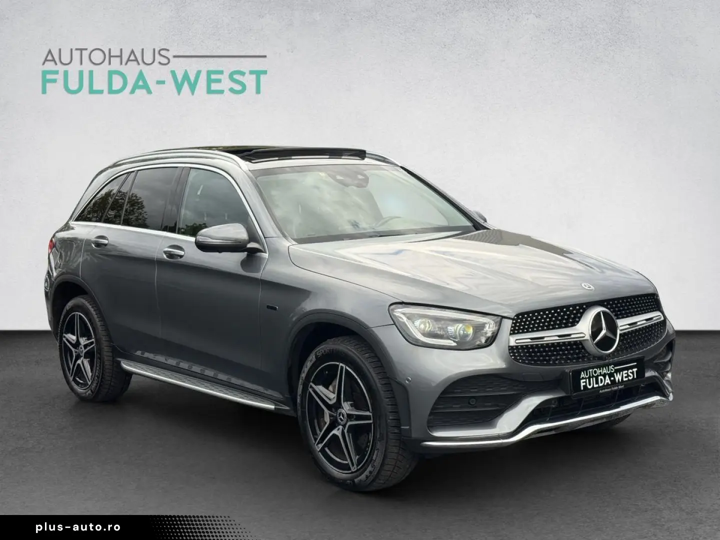 MERCEDES-BENZ GLC 300 de 4Matic AMG ILS Pano 360  AHK Memory