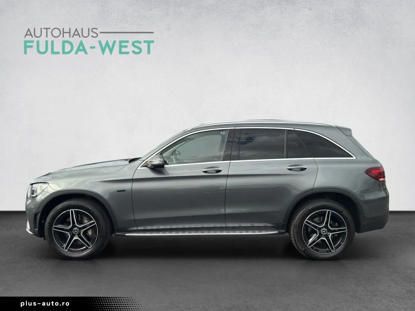 MERCEDES-BENZ GLC 300 de 4Matic AMG ILS Pano 360  AHK Memory