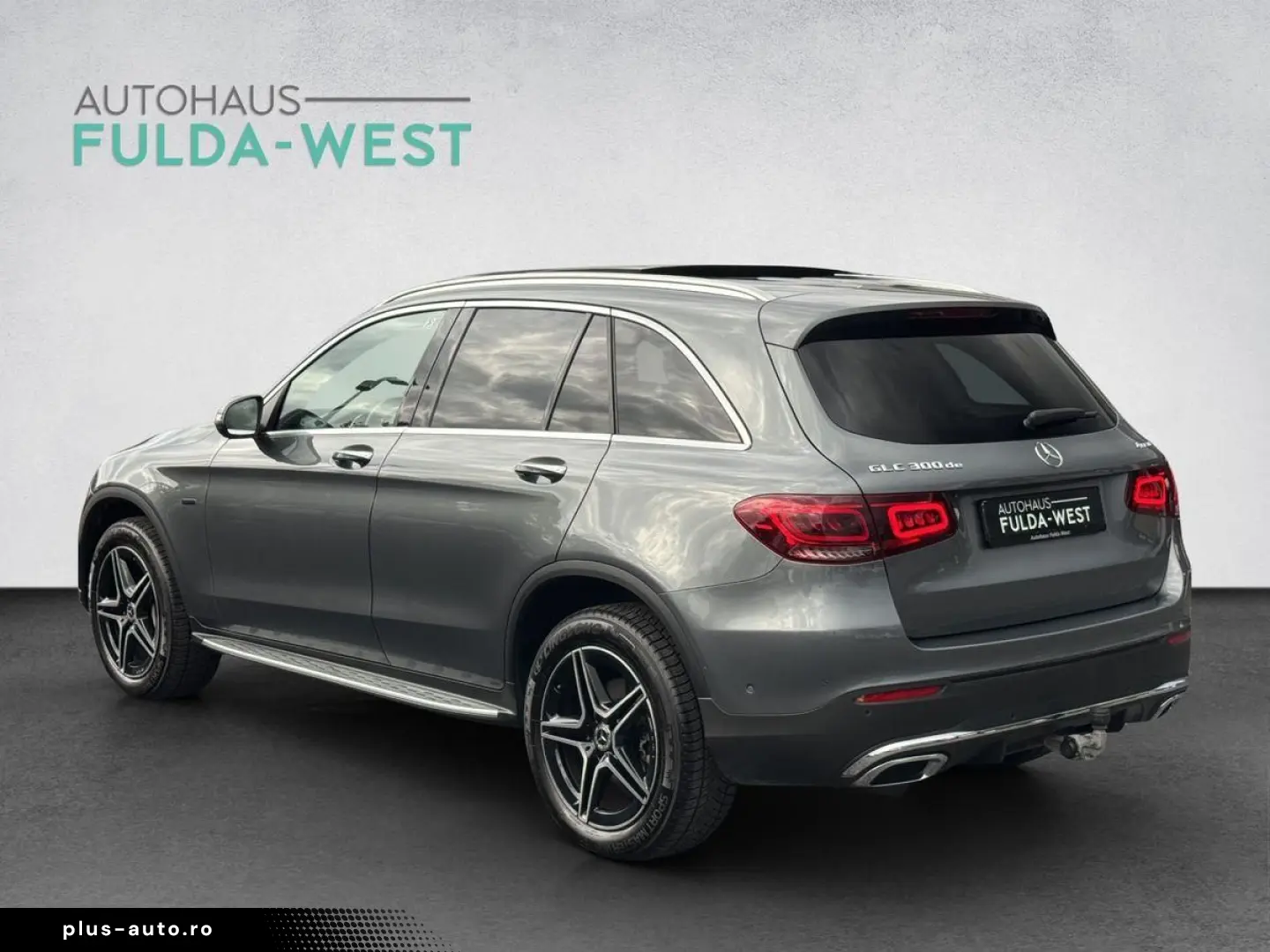 MERCEDES-BENZ GLC 300 de 4Matic AMG ILS Pano 360  AHK Memory