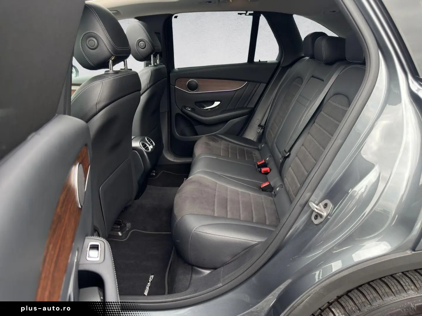 MERCEDES-BENZ GLC 300 de 4Matic AMG ILS Pano 360  AHK Memory