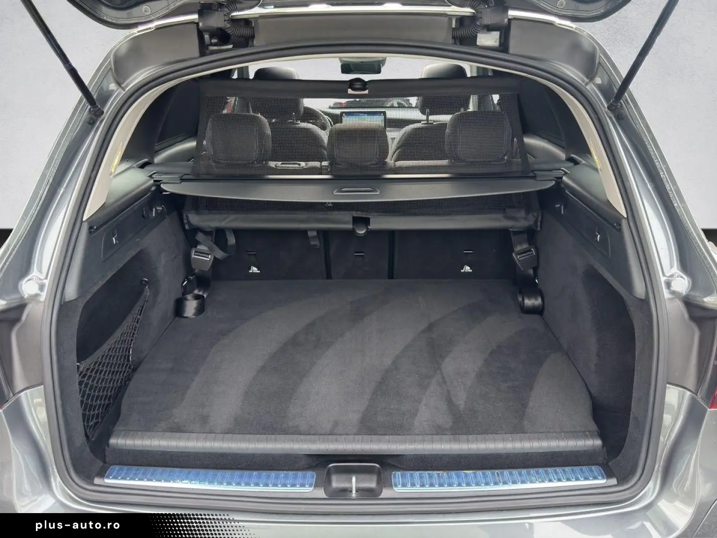 MERCEDES-BENZ GLC 300 de 4Matic AMG ILS Pano 360  AHK Memory