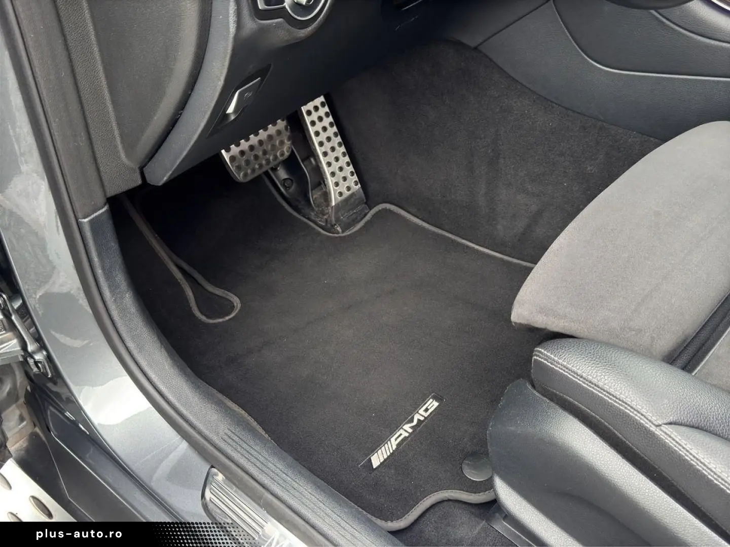 MERCEDES-BENZ GLC 300 de 4Matic AMG ILS Pano 360  AHK Memory