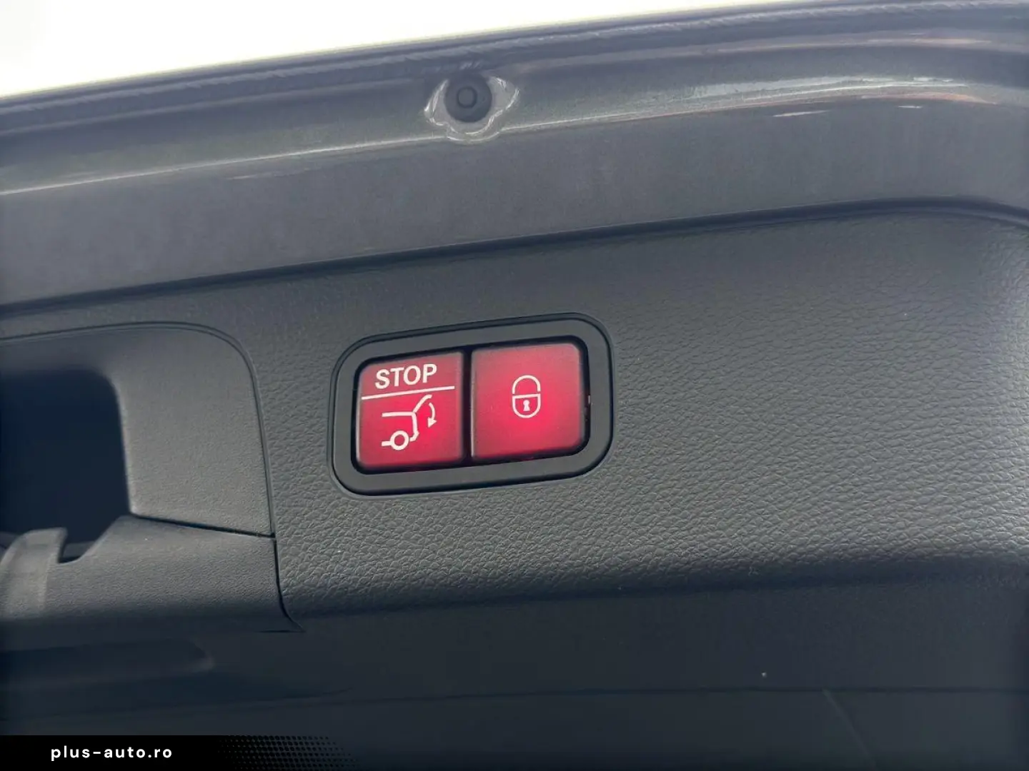 MERCEDES-BENZ GLC 300 de 4Matic AMG ILS Pano 360  AHK Memory