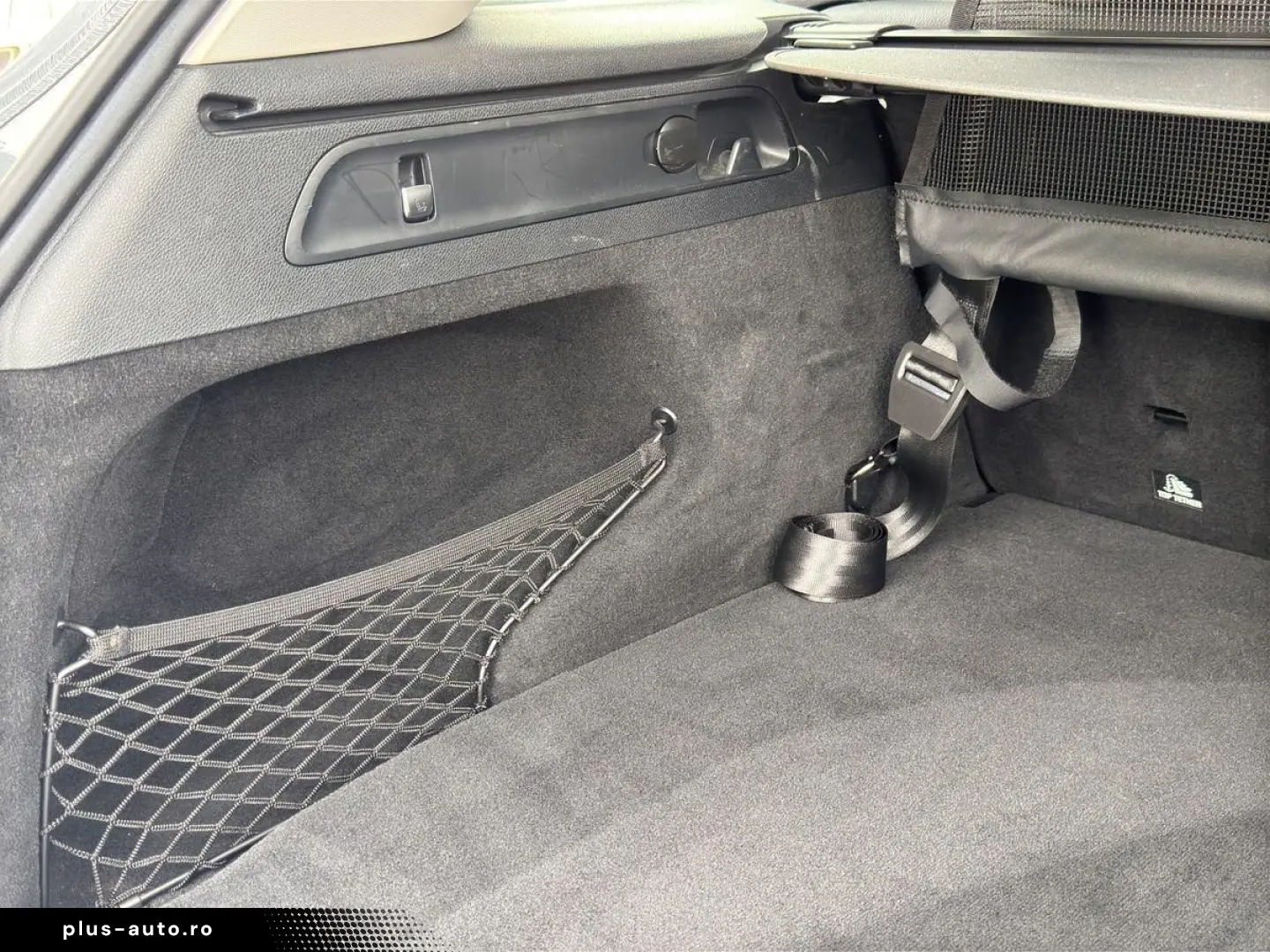 MERCEDES-BENZ GLC 300 de 4Matic AMG ILS Pano 360  AHK Memory