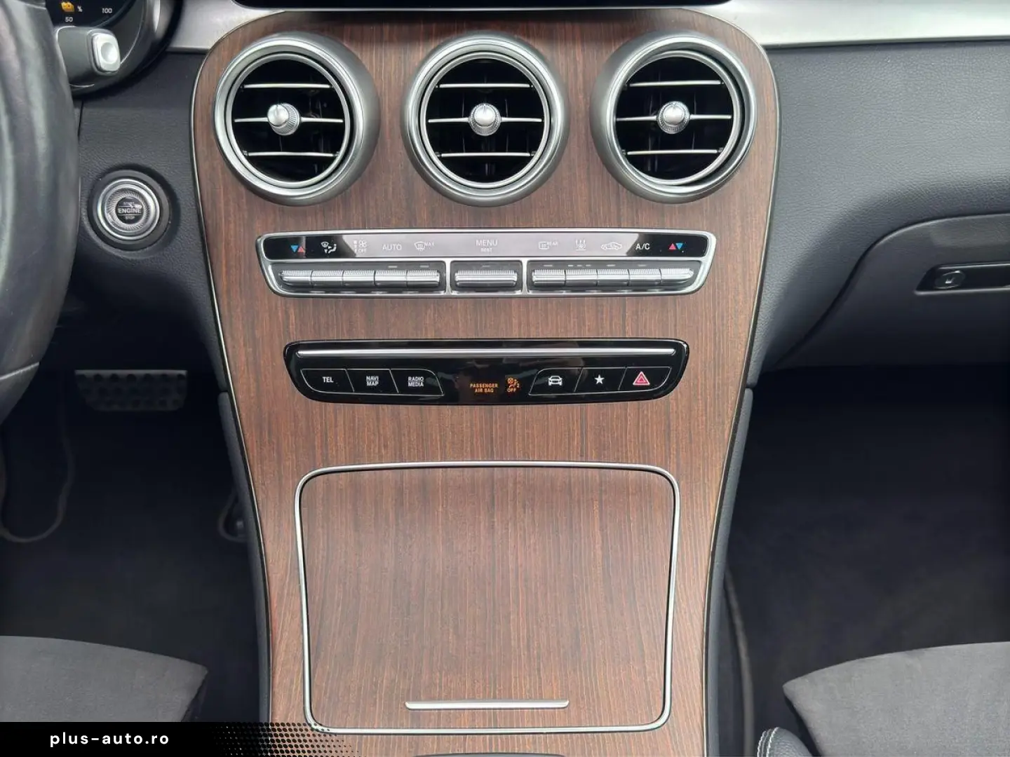 MERCEDES-BENZ GLC 300 de 4Matic AMG ILS Pano 360  AHK Memory