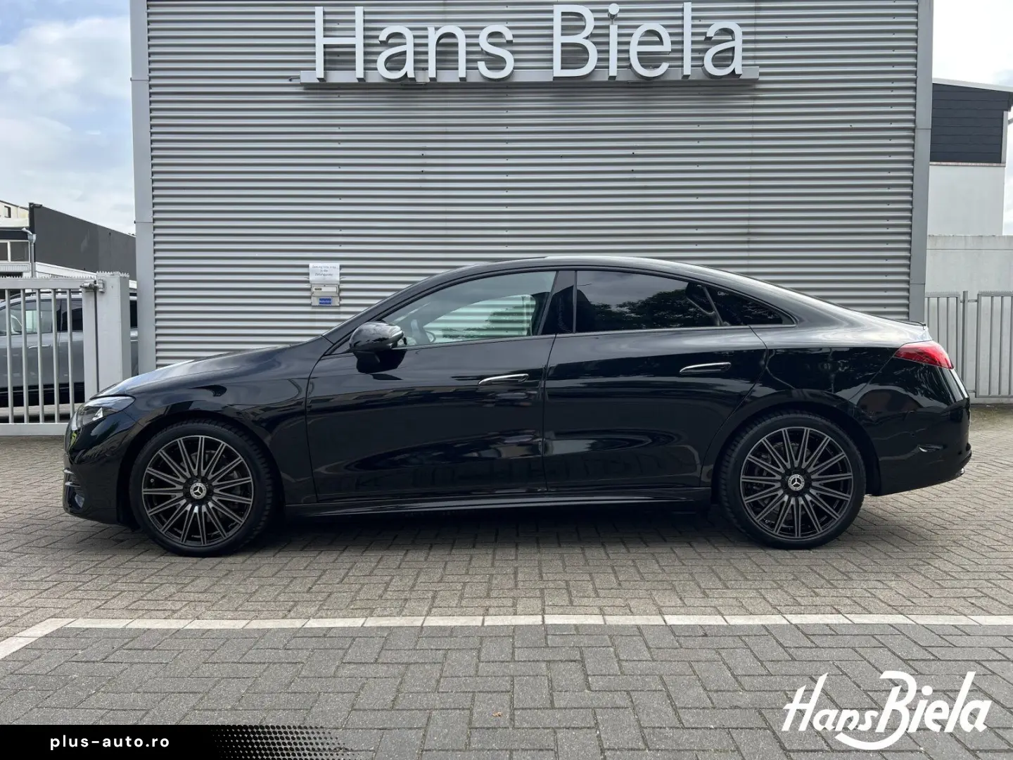 MERCEDES-BENZ CLA 250  EQ AMG Prem  19  Nght Bur Dis 360