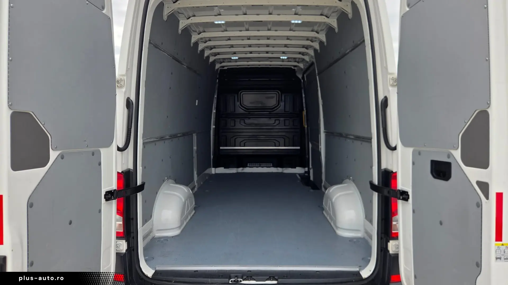 VOLKSWAGEN NEW CRAFTER L4H3