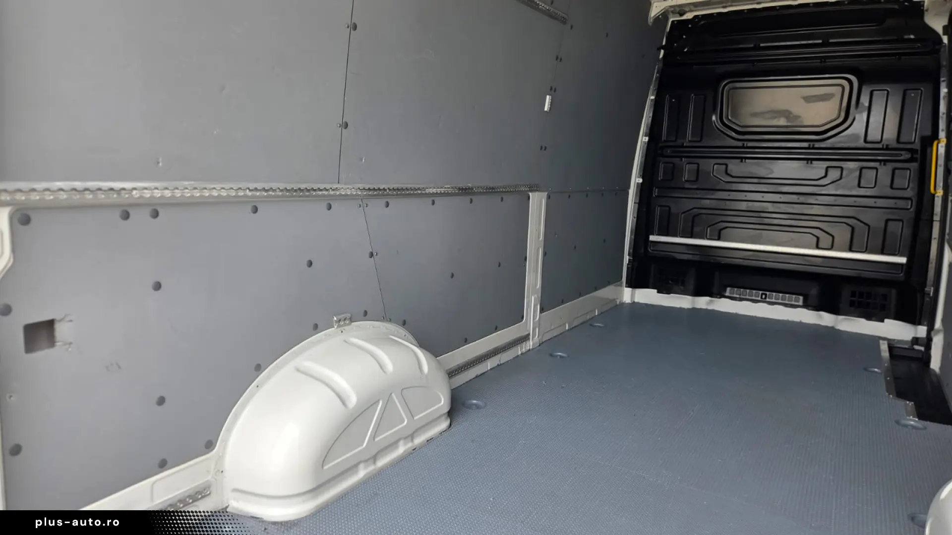 VOLKSWAGEN NEW CRAFTER L4H3