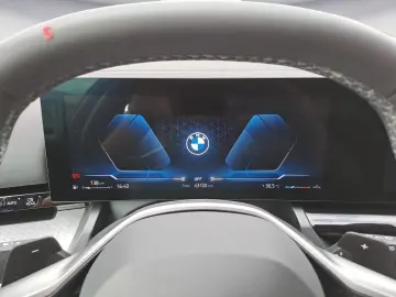 BMW 520i AHK Driving Assistant Plus Sitze elektrisch