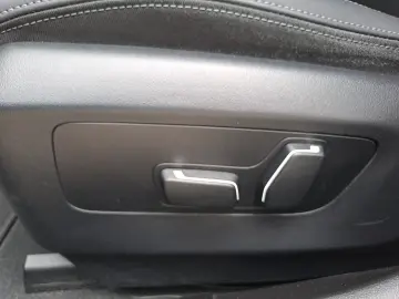 BMW 520i AHK Driving Assistant Plus Sitze elektrisch