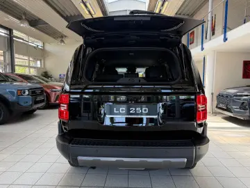 Toyota Land Cruiser LC 250 EXECUTIVE MY 2027 Facelift
