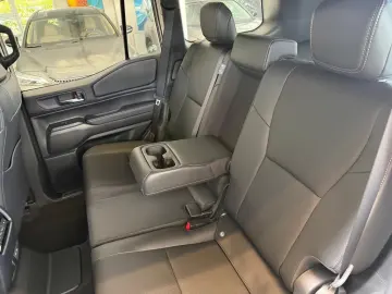 Toyota Land Cruiser LC 250 EXECUTIVE MY 2027 Facelift