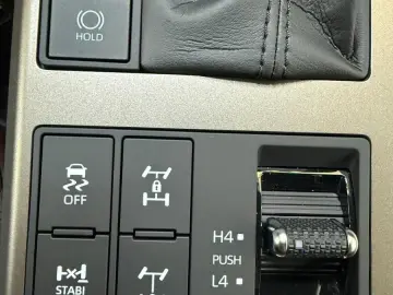 Toyota Land Cruiser LC 250 EXECUTIVE-NEW FACE 2027