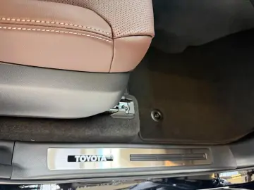 Toyota Land Cruiser LC 250 EXECUTIVE-NEW FACE 2027
