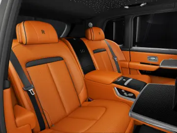 Rolls-Royce Cullinan BLACK BADGE - MY2027 - LIVRARE RAPIDA!