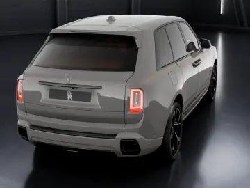 Rolls-Royce Cullinan BLACK BADGE - MY2027 - LIVRARE RAPIDA!