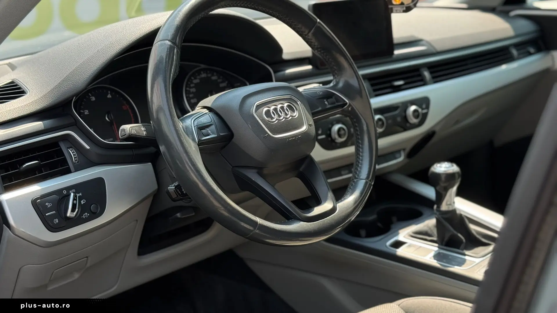 AUDI A4 B9 ULTRA
