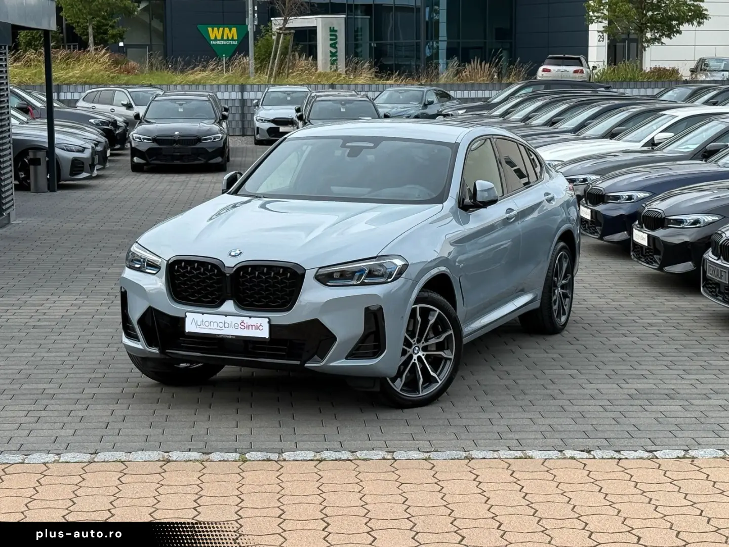 BMW X4 xD 30d M Sport HuD Laser Memory StHzg 20  AHK
