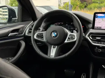 BMW X4 xD 30d M Sport HuD Laser Memory StHzg 20  AHK