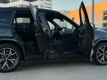 BMW X3 xD 20 i M Sport Laser Pano AHK HuD h k StHzg