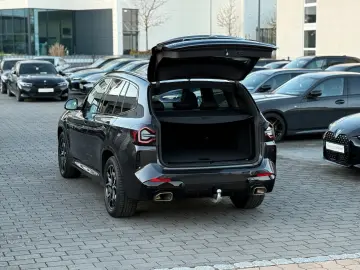 BMW X3 xD 20 i M Sport Laser Pano AHK HuD h k StHzg