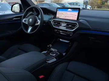 BMW X3 xD 20 i M Sport Laser Pano AHK HuD h k StHzg