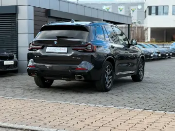 BMW X3 xD 20 i M Sport Laser Pano AHK HuD h k StHzg