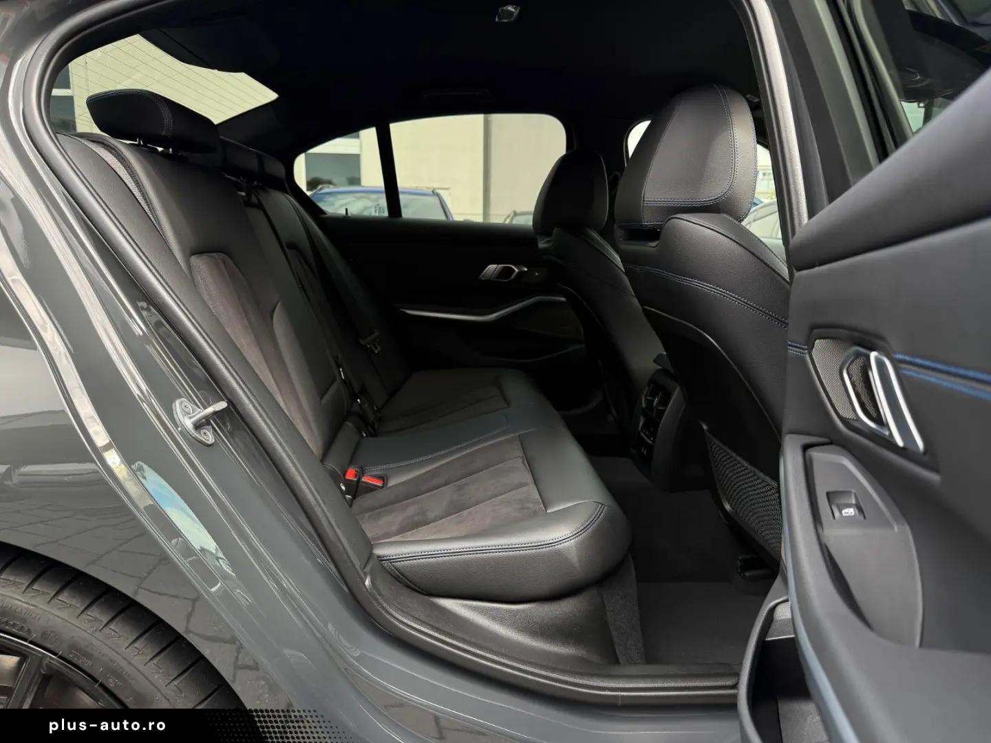 BMW 320d xD M Sport 19  ACC HuD h k  Ambiente StHzg