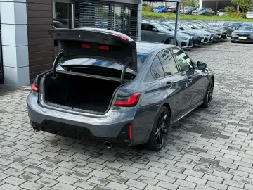 BMW 320d xD M Sport 19  ACC HuD h k  Ambiente StHzg