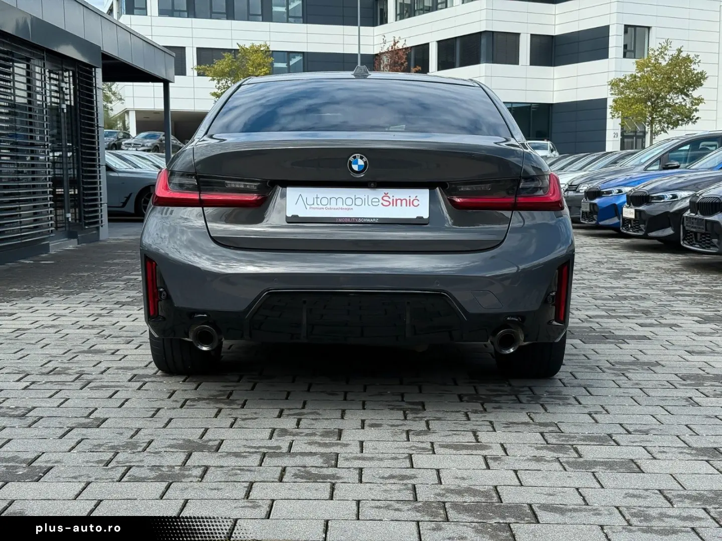 BMW 320d xD M Sport 19  ACC HuD h k  Ambiente StHzg