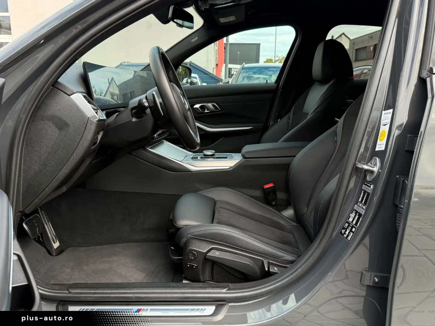 BMW 320d xD M Sport 19  ACC HuD h k  Ambiente StHzg