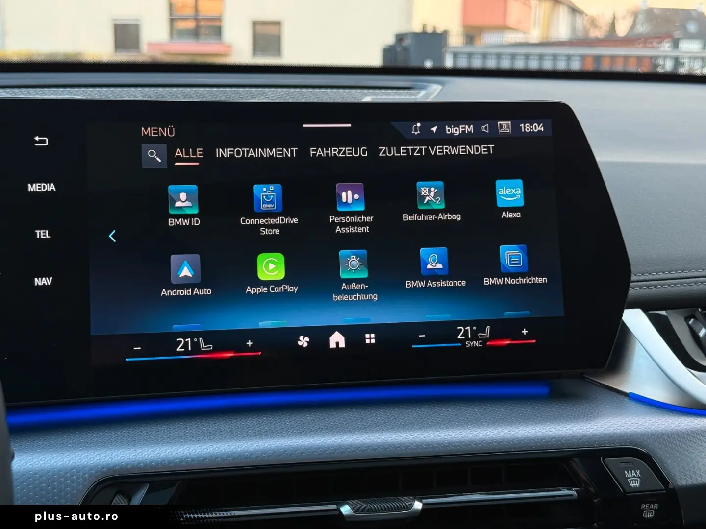 BMW X1 20 d xD M Sport AHK 20  hifi Pano HuD memory