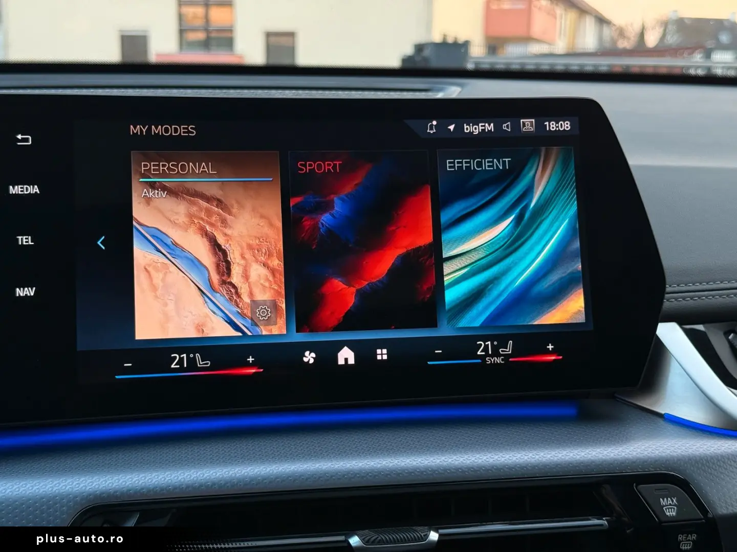 BMW X1 20 d xD M Sport AHK 20  hifi Pano HuD memory