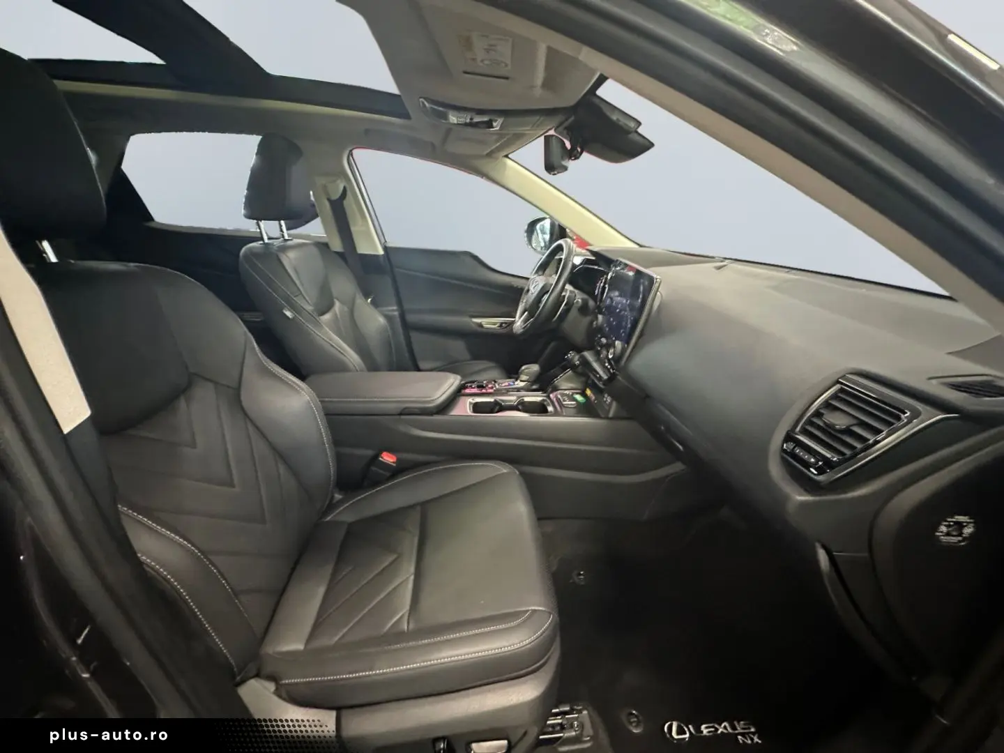 LEXUS NX 350h E-FOUR Luxury Line