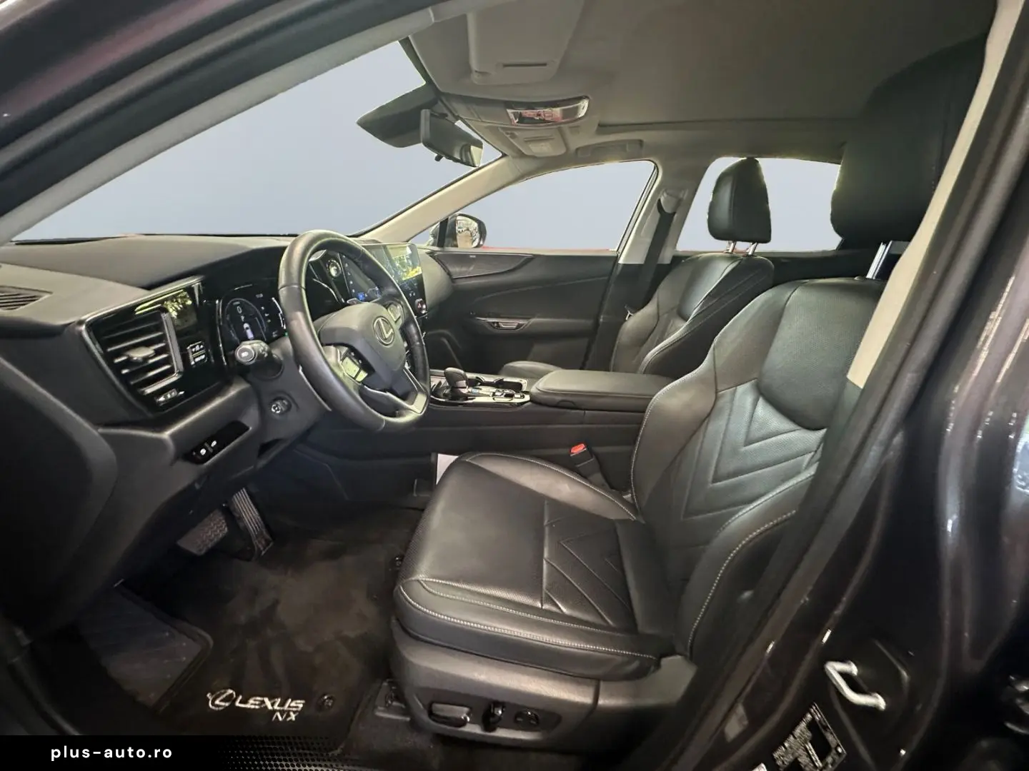 LEXUS NX 350h E-FOUR Luxury Line