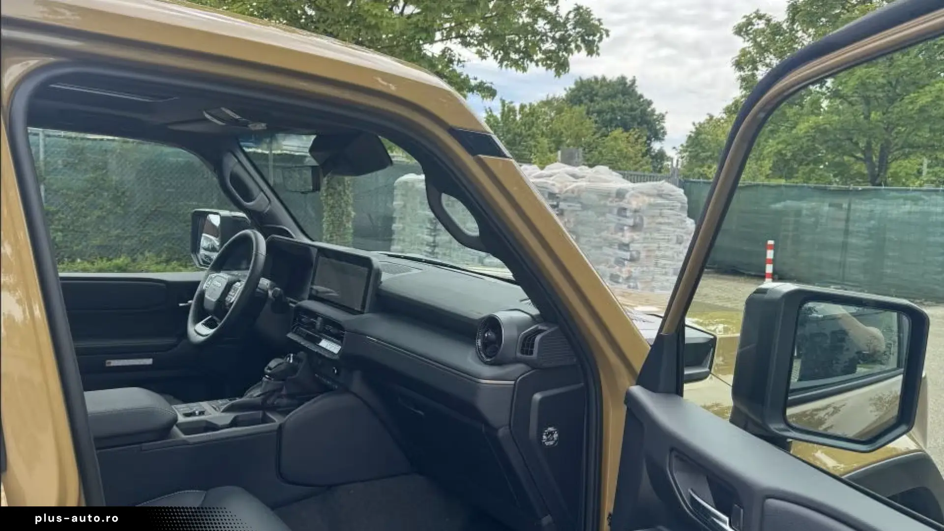 Toyota Land Cruiser 2.8 Mild-Hybrid Lounge Pano