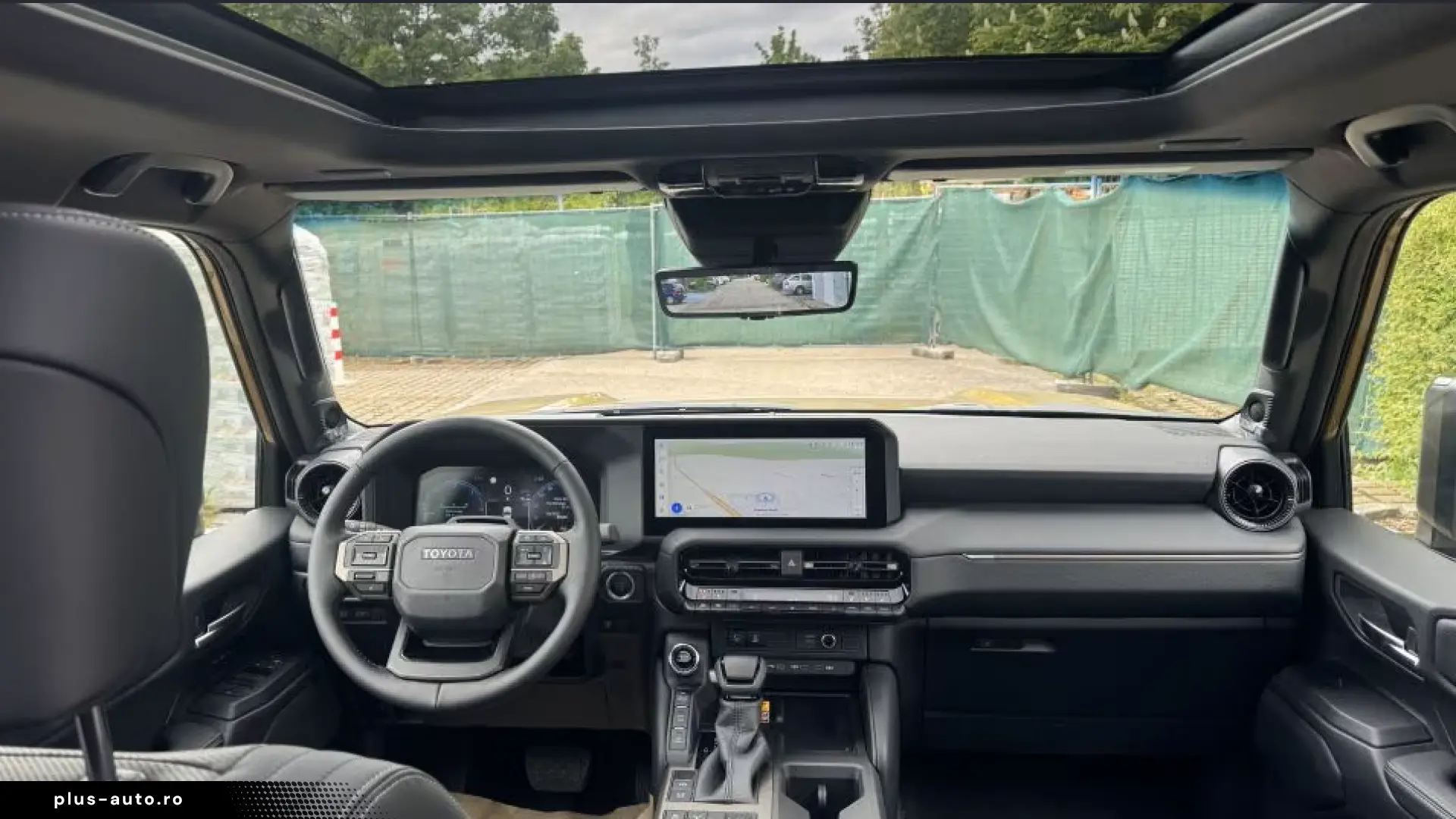 Toyota Land Cruiser 2.8 Mild-Hybrid Lounge Pano