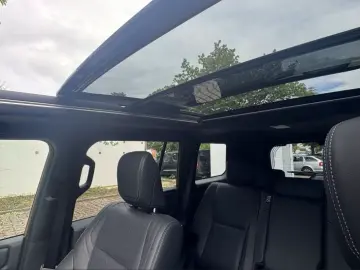 Toyota Land Cruiser 2.8 Mild-Hybrid Lounge Pano