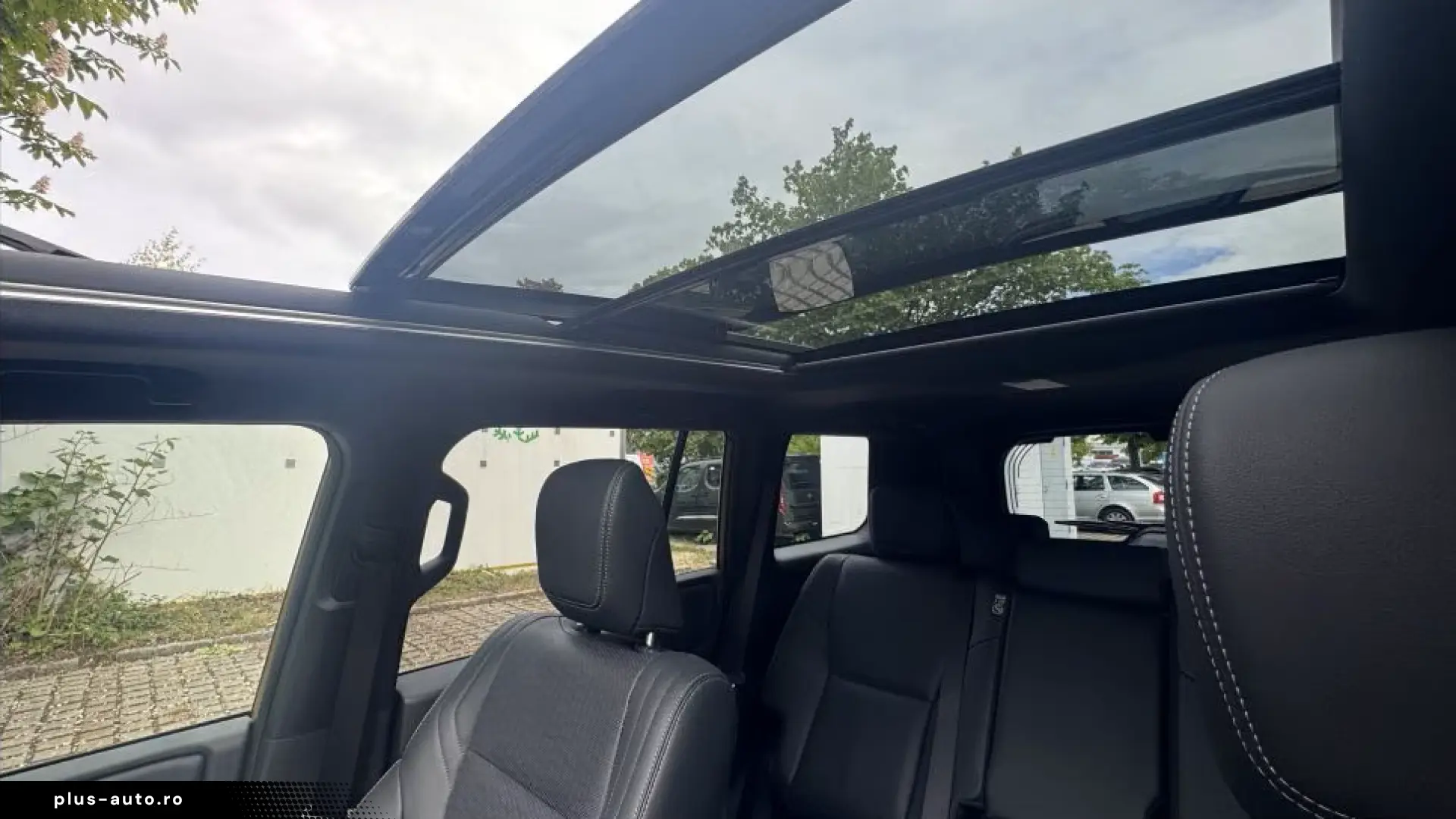 Toyota Land Cruiser 2.8 Mild-Hybrid Lounge Pano