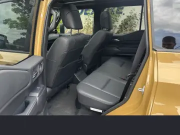 Toyota Land Cruiser 2.8 Mild-Hybrid Lounge Pano